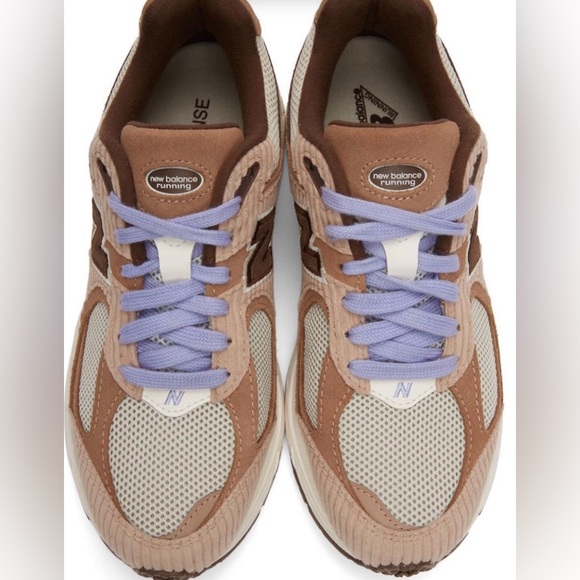 New Balance 2002R SSENSE Exclusive Cordouroy - Picture 2 of 2